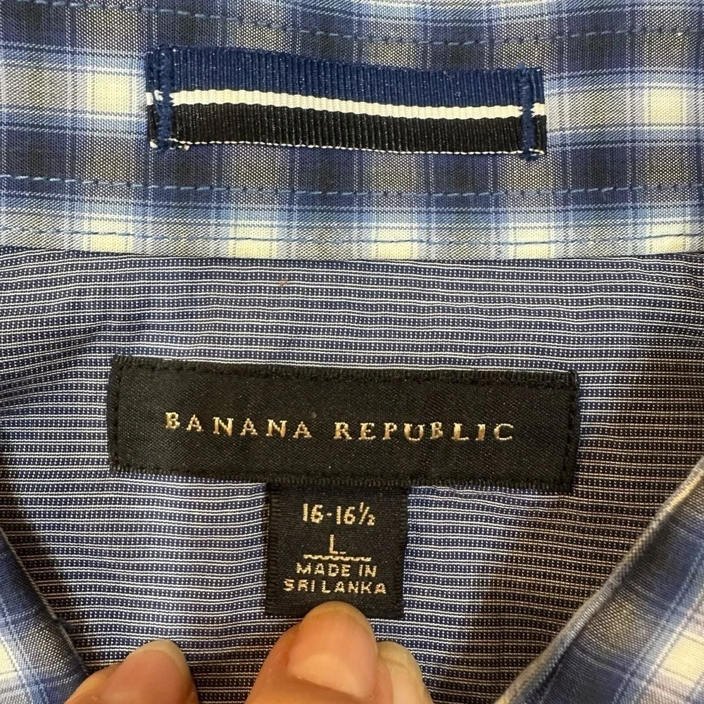 BANANA REPUBLIC Blue and White Checkered Casual Button Down Shirt 2 Pocket SZ L - Picture 5 of 8